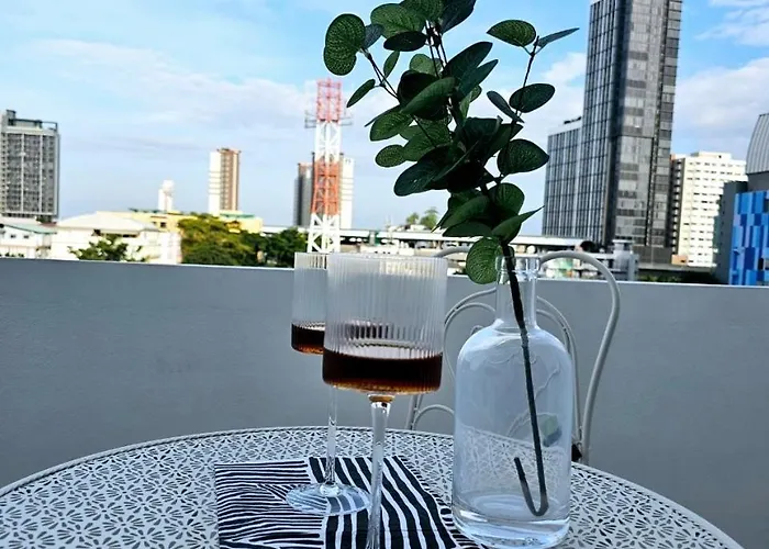 Midtown Duplex Ratchayothin *