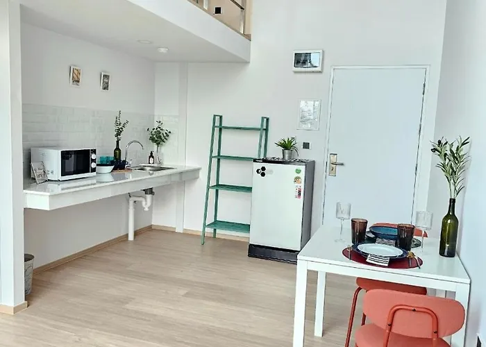 Midtown Duplex Ratchayothin Apartment